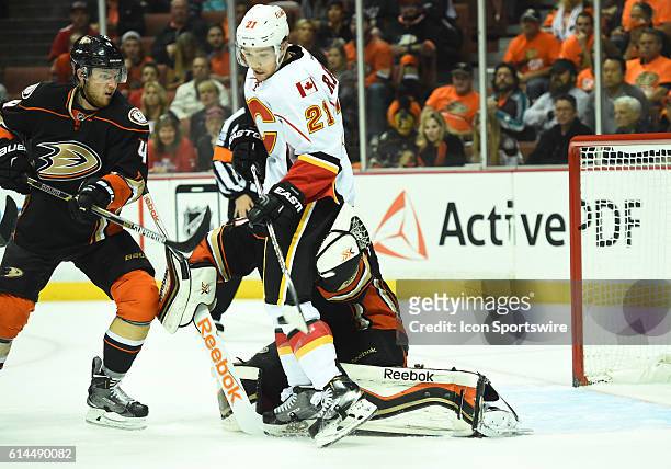 Calgary Flames Right Wing Mason Raymond [4763] tries to redirect the puck towards the goal with his stick during game 5 of round 2 of the Stanley Cup...