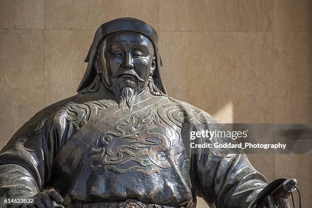 mongolia: government palace in ulan bator - kublai khan stock pictures, royalty-free photos & images