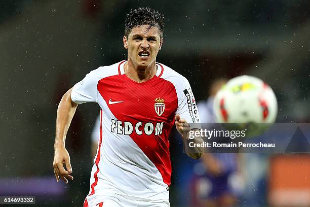 Guido Carrillo of Monaco in action during the French Ligue 1 match between Toulouse and Monaco at Stadium on October 14, 2016 in Toulouse, France.