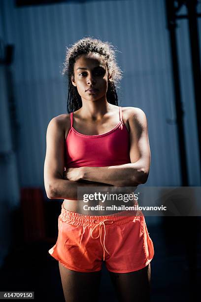 determined female athlete - daily sport girls bildbanksfoton och bilder