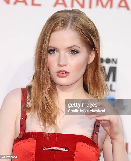 Ellie Bamber attends the 'Nocturnal Animals' Headline Gala screening during the 60th BFI London Film Festival at Odeon Leicester Square on October...