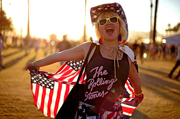 CA: Street Style At Desert Trip - Weekend 2