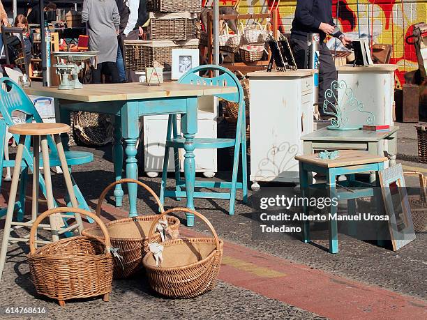 england, manchester, flea market - feira da ladra mercado imagens e fotografias de stock