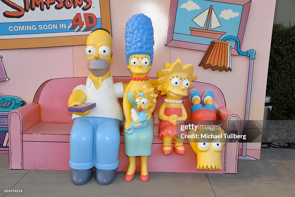 Celebration Of The 600th Episode Of "The Simpsons" - Couch Gag Virtual Reality Experience