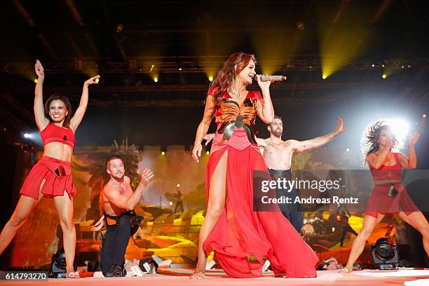 Singer Andrea Berg performs live during the first concert of her new tour 'Seelenleben' at KoenigPALAST on October 14, 2016 in Krefeld, Germany. Berg...