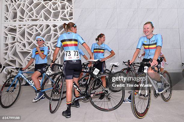 89th Road World Championships 2016 / Women Elite Start / Team BELGIUM / Sofie DE VUYST / Valerie DEMEY / Jolien D'HOORE / Lotte KOPECKY / Kaat VAN...