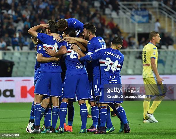 Edgar Barreto of UC Sampdoria celebrates after scoring the opening goal during the Serie A match between Pescara Calcio and UC Sampdoria at Adriatico...