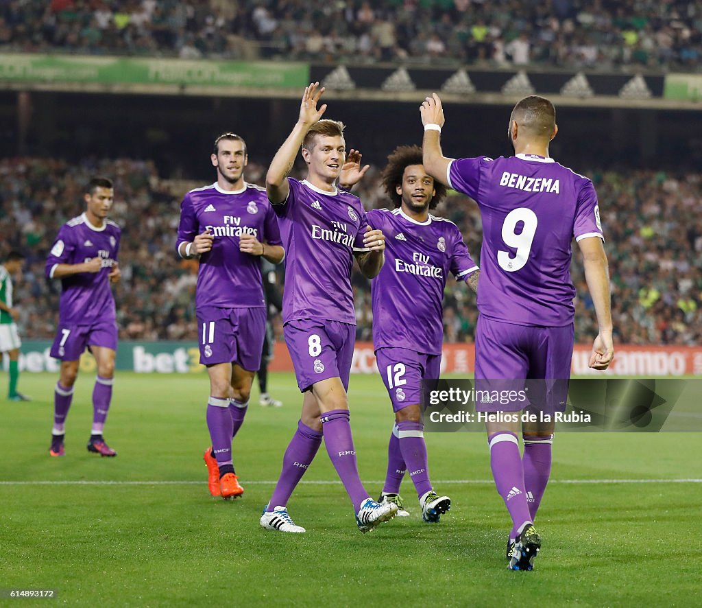 Real Betis Balompie v Real Madrid CF - La Liga