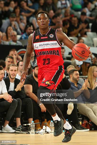 Marvelle Harris of the Illawarra Hawks in action during the round two NBL match between Melbourne United and the Illawarra Hawks on October 16, 2016...