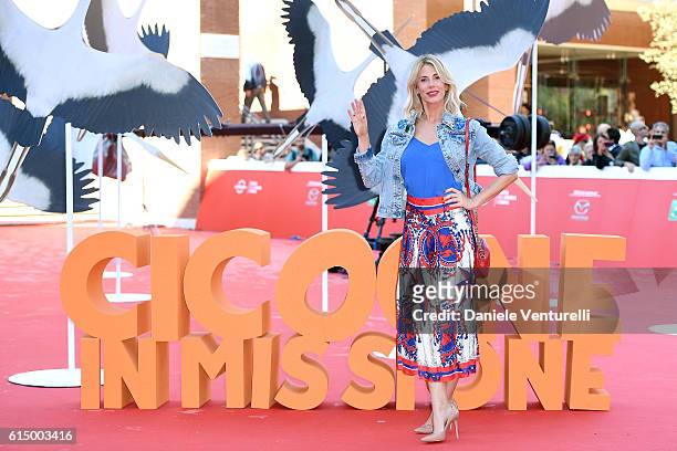 Alessia Marcuzzi walks a red carpet for 'Storks - Cicogne In Missione' during the 11th Rome Film Festival at Auditorium Parco Della Musica on October...