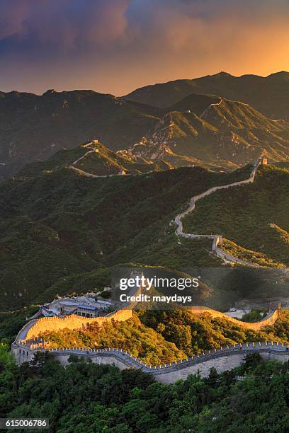the great wall of china at badging - great wall of china stock pictures, royalty-free photos & images