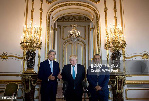 Secretary of State John Kerry, British Foreign Secretary Boris Johnson and UN Special Envoy for Yemen Ismail Ould Cheikh Ahmed make a joint statement...