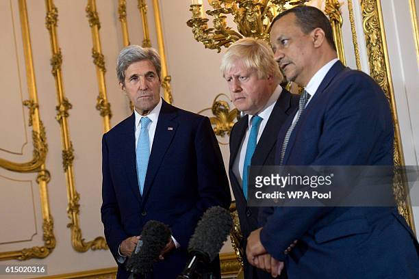 Secretary of State John Kerry, British Foreign Secretary Boris Johnson and UN Special Envoy for Yemen Ismail Ould Cheikh Ahmed make a joint statement...