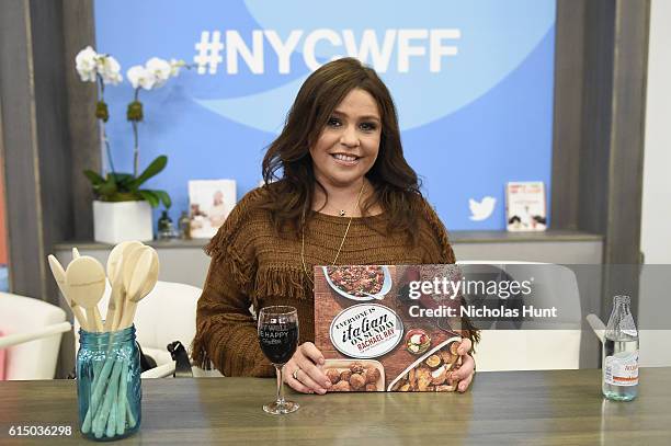 Cooking Rocks Rachel Ray Cooking Channel Photos and Premium High Res Pictures - Getty Images