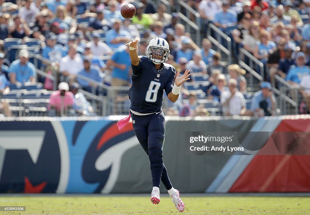 Cleveland Browns v Tennessee Titans