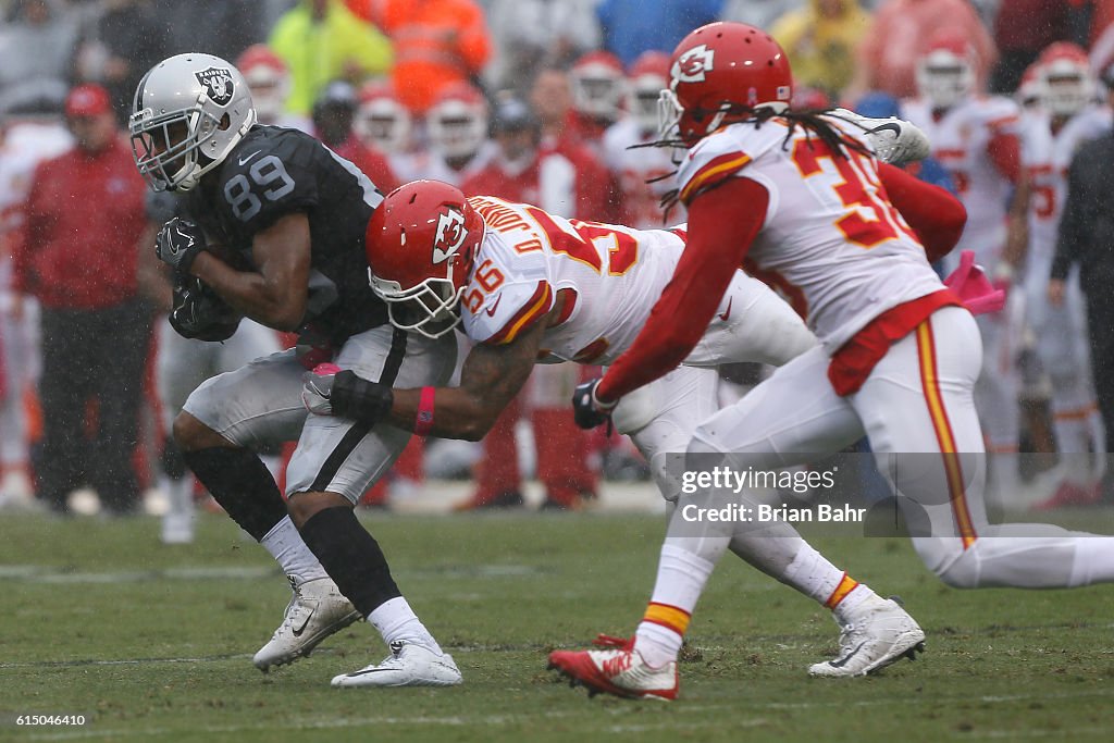 Kansas City Chiefs v Oakland Raiders