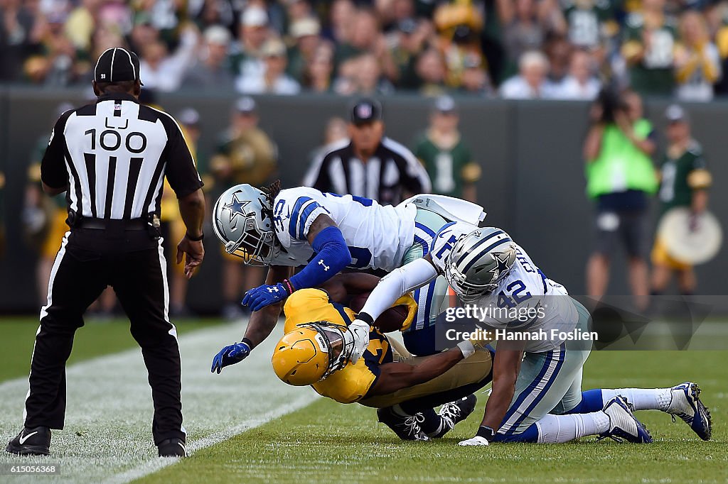 Dallas Cowboys v Green Bay Packers