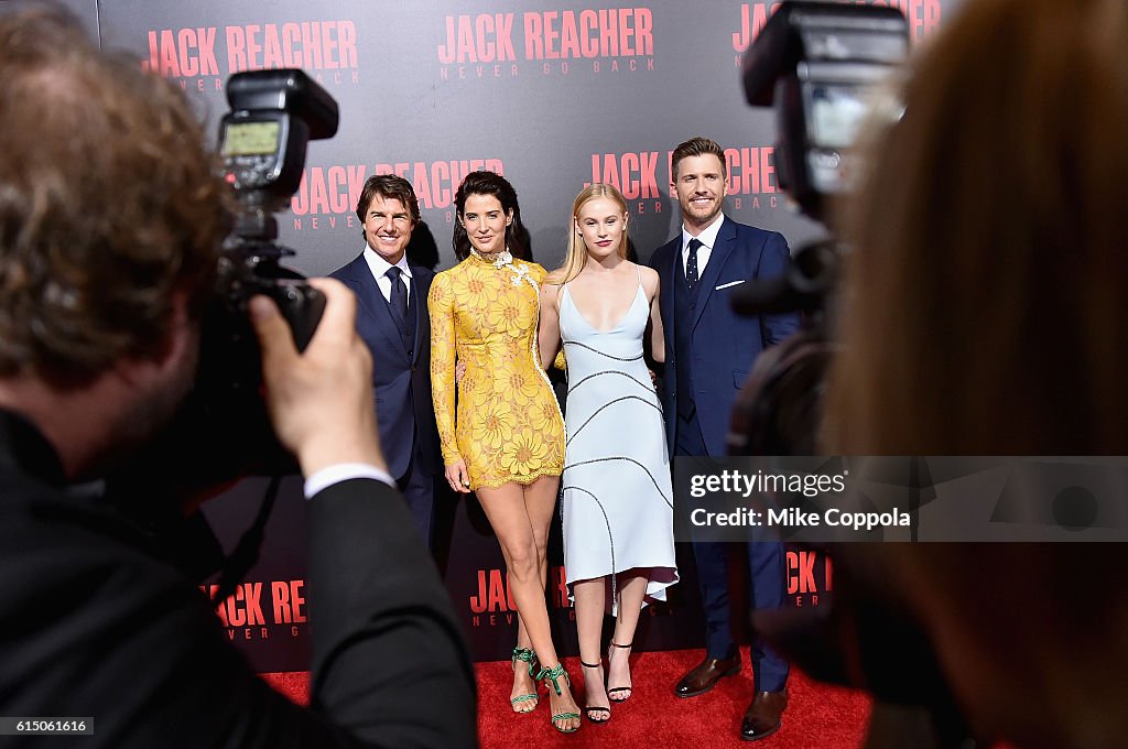 "Jack Reacher: Never Go Back" Fan Screening