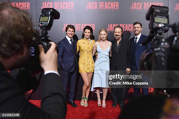 Tom Cruise, Cobie Smulders, Danika Yarosh, Edward Zwick, and Patrick Heusinger attend the "Jack Reacher: Never Go Back" Fan Screening at AMC Elmwood...