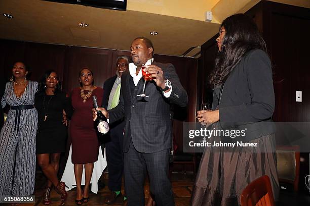 111 Reggie Calloway Stock Photos, High-Res Pictures, and Images - Getty ...