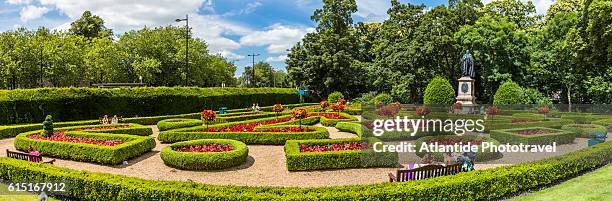 cardiff city centre, view of friary gardens - friary stock pictures, royalty-free photos & images