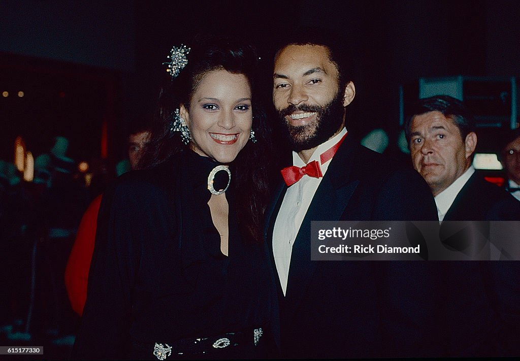 Jayne Kennedy and Bill Overton visit Atlanta