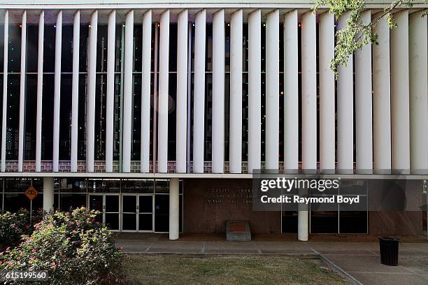 Memphis Library 21 Memphis Public Library Stock Photos, High-Res Pictures, and Images ...