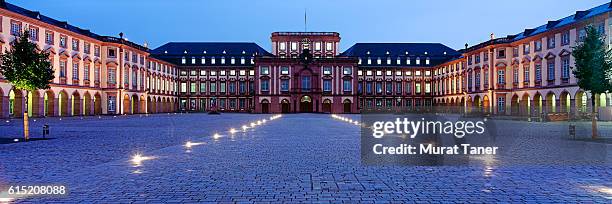 mannheim palace - mannheim stock-fotos und bilder