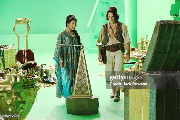 Aladdin Riff Raff Street Rat 58 The Wonders Of Aladdin Stock Photos, High-Res Pictures, and Images ...