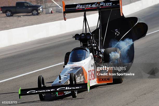 Clay Millican NHRA Top Fuel Dragster deploys his parachutes during the DENSO Spark Plugs NHRA Nationals at The Strip at Las Vegas Motor Speedway in...