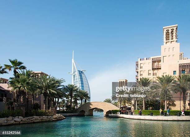 burj al arab in dubai - madinat jumeirah hotel stock pictures, royalty-free photos & images