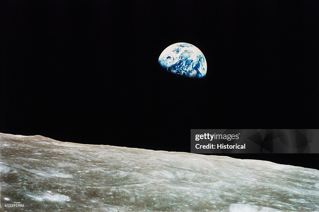 Earth Ris Astronauts saw the Earth rise over the lunar horizon after Apollo 8 ...