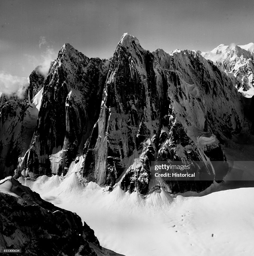 The Mooses Tooth, Denali