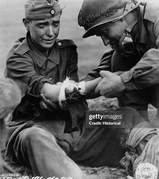 Wwii Injuries 398 Electronic Duo Hurts Stock Photos, High-Res Pictures, and Images ...