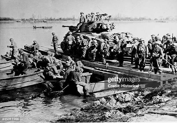 Rio Rin Ww2 Army Of The Rhine Photos and Premium High Res Pictures - Getty Images