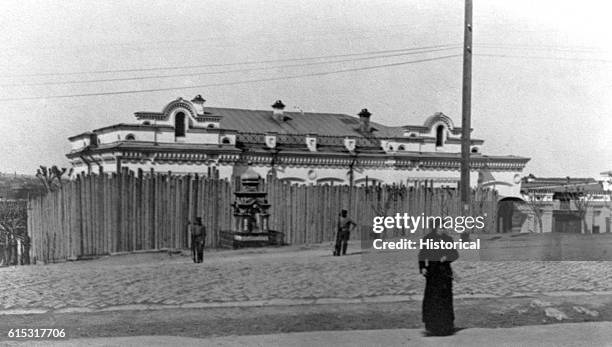 Stockade surrounds the house where the czar's family was confined during the Bolshevik Revolution in Yekaterinburg.