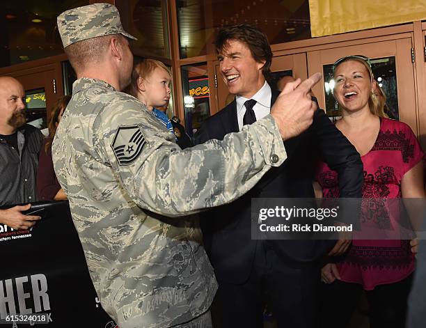 Tom Cruise meets fans at "Jack Reacher: Never Go Back" Variety - The Children's Charity Of Eastern Tennessee Benefit Screeningon October 17, 2016 in...