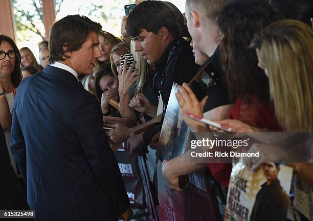 Tom Cruise meets fans at "Jack Reacher: Never Go Back" Variety - The Children's Charity Of Eastern Tennessee Benefit Screeningon October 17, 2016 in...