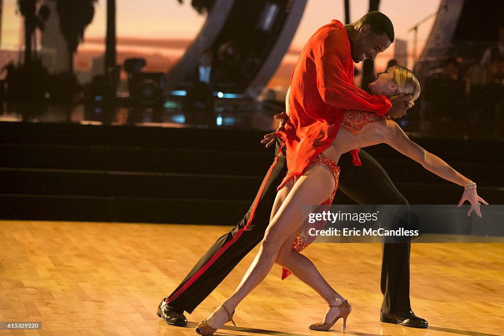 ABC's "Dancing With the Stars": Season 23 - Week Six