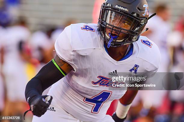 Tulsa Golden Hurricane linebacker Robert Revels III during the Tulsa Golden Hurricanes at Houston Cougars game at TDECU Stadium, Houston, Texas.