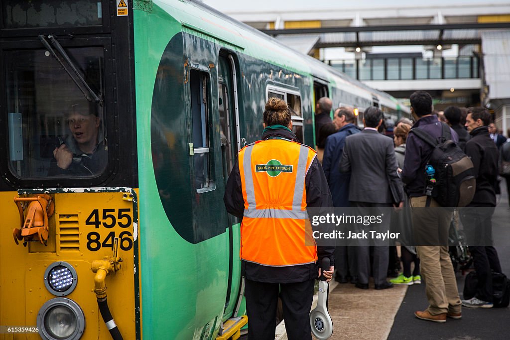 South Coast Commuters Travel In To London On The Second Three-Day Southern Rail Strike