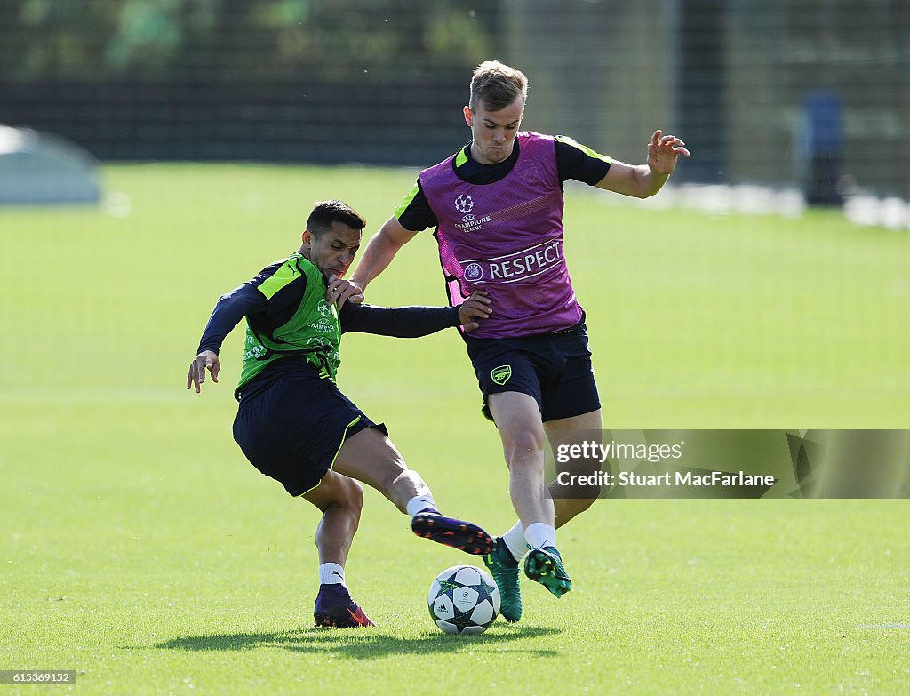 Arsenal Training Session & Press Conference