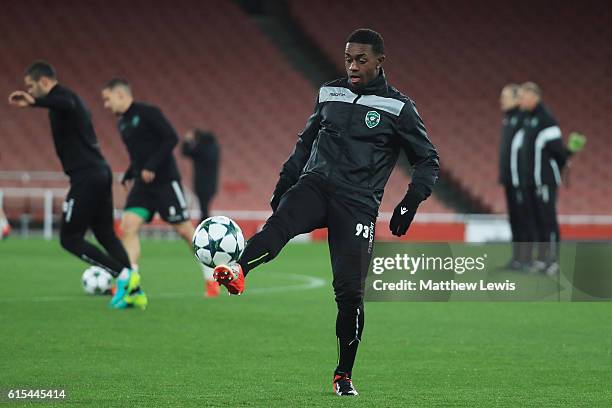 Virgil Roy Misidjan of PFC Ludogorets Razgrad controls the ball during the PFC Ludogorets Razgrad training session at the Emirates Stadium on October...