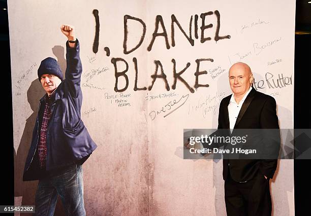 Dave Johns attends the "I, Daniel Blake" People's Premiere at Vue West End on October 18, 2016 in London, England.