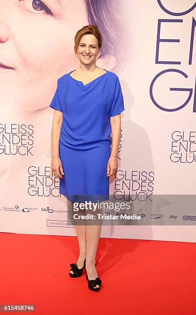 German actress Martina Gedeck attends the 'Gleissendes Glueck' Premiere on October 18, 2016 in Hamburg, Germany.