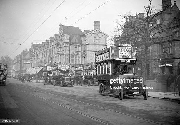 Daimler MET and AEC B-type buses, Cricklewood Broadway, London. Right: Daimler MET Bus 1912 Vehicle Reg. No. LF9557. Centre: AEC B-type bus. Place:...