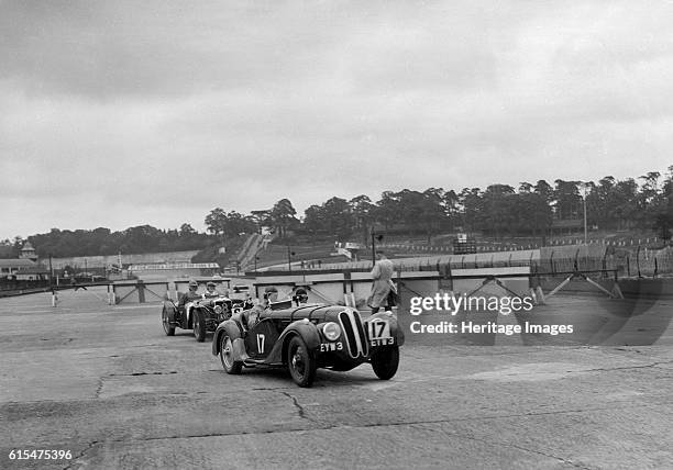 Frazer Riley 1,315 Bmw Riley Stock Photos, High-Res Pictures, and Images - Getty Images