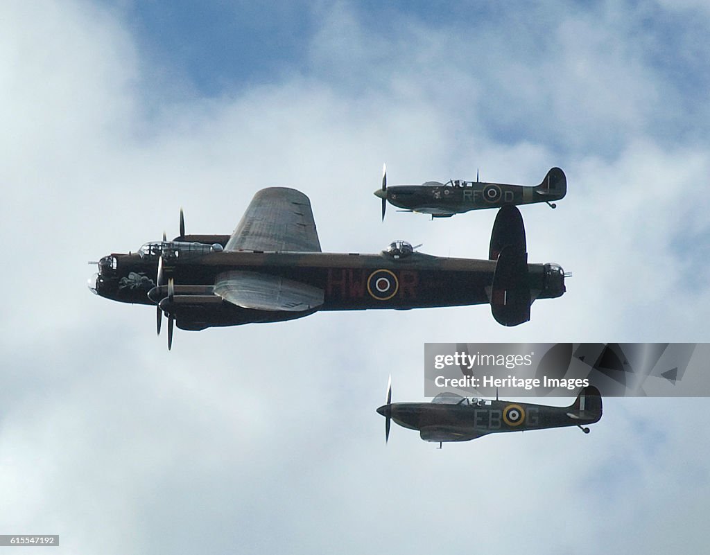 2011 Goodwood Revival Meeting, Lancaster bomber and 2 Spitfires in aerial display