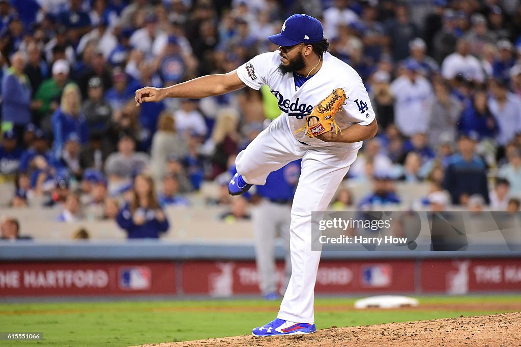 NLCS - Chicago Cubs v Los Angeles Dodgers - Game Three