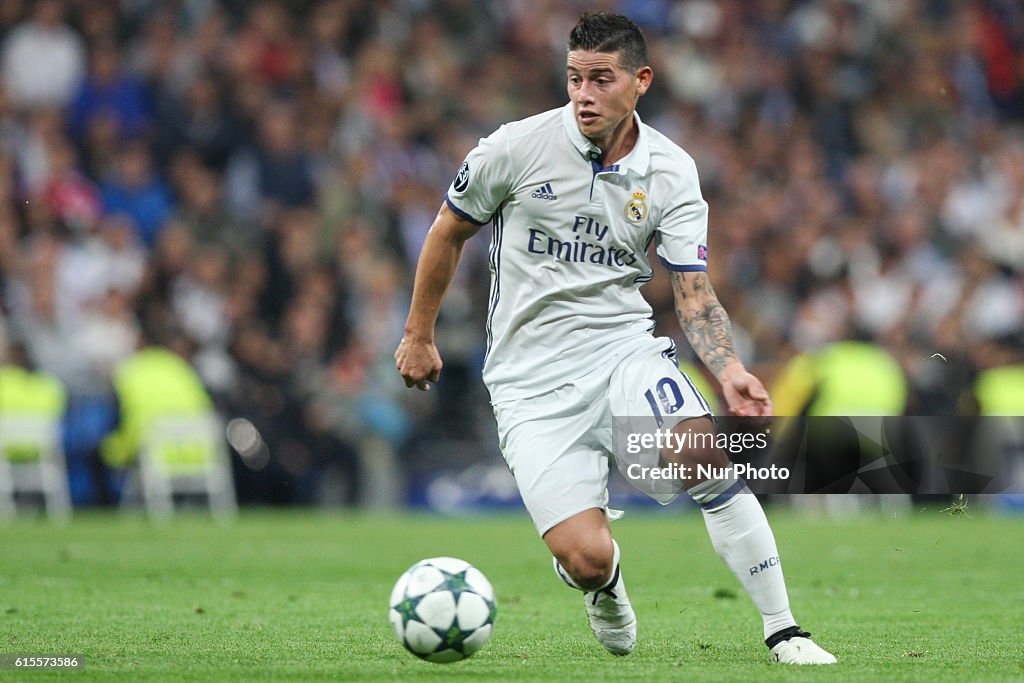 Real Madrid CF v Legia Warszawa - UEFA Champions League